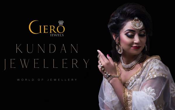 What is the Procedure for Crafting Kundan Jewellery?